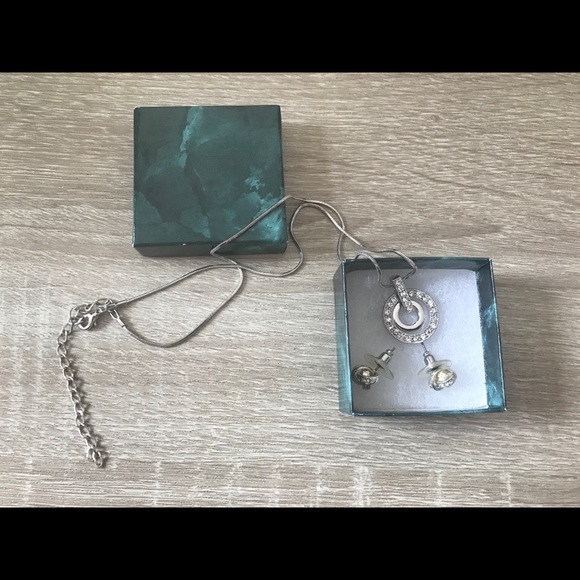 💎BNIB💎SET!! Beautiful Necklace with Bonus Earrings💎 - Picture 6 of 16